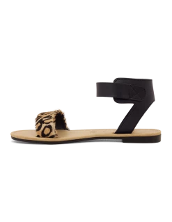ROC Seasonal ENZA Sandals